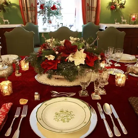 Itha's Secret Escape *