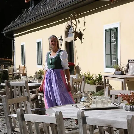 Forsthaus Langschlaegerwald