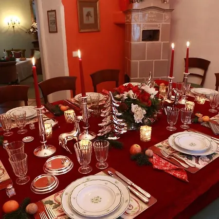 Itha's Secret Escape *