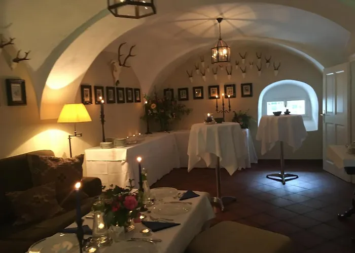 Itha's Secret Escape *