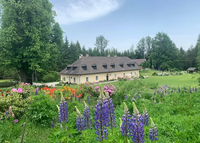 Itha's Secret Escape