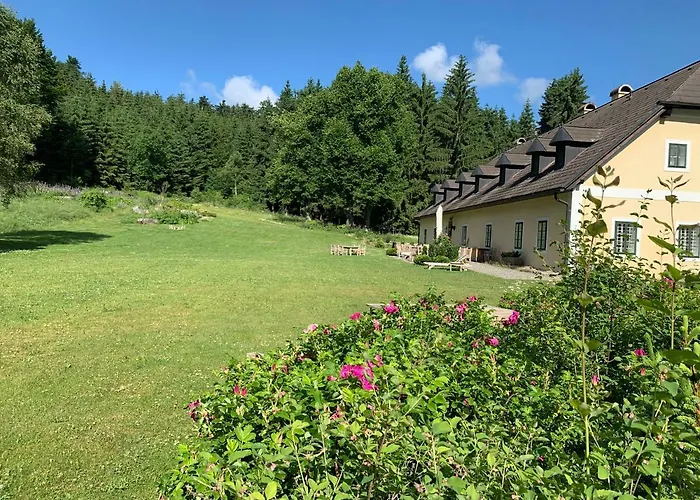 Itha's Secret Escape